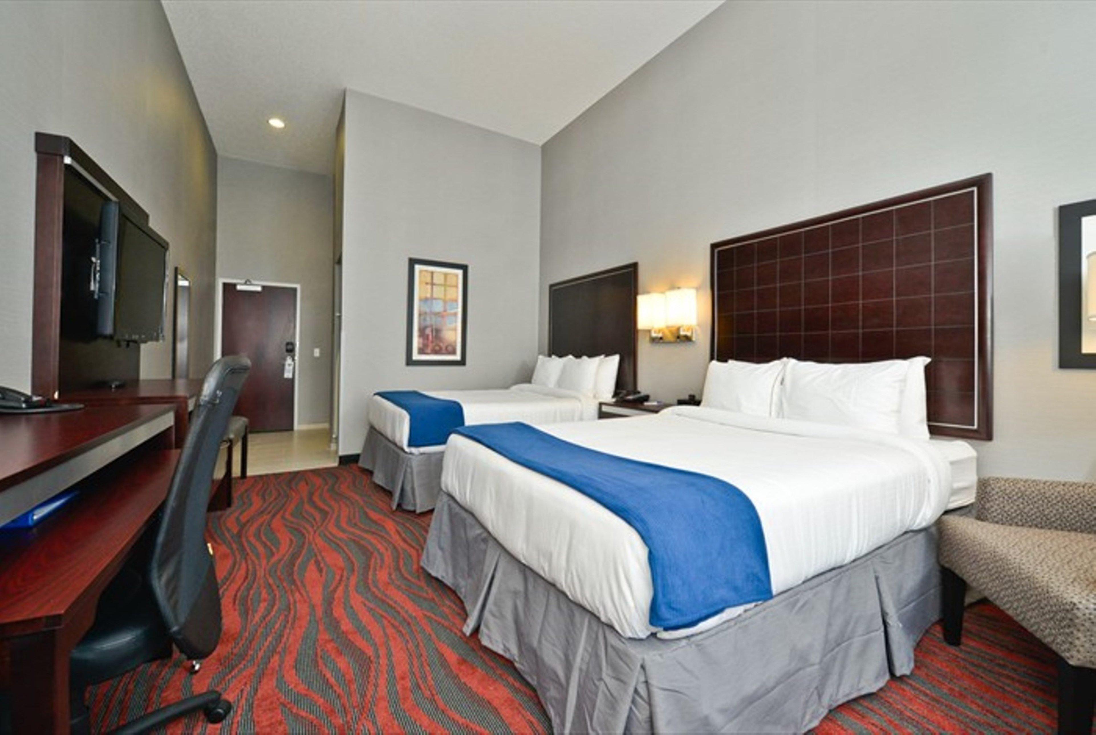 Holiday Inn Express & Suites Utica, An Ihg Hotel Oda fotoğraf